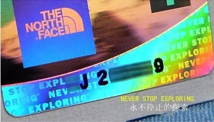 The North Face TNF北面(乐斯菲斯)真假辨别方法 名牌真假分辨方法 第6张 北面The North Face 羽绒服怎么辨别真假,户外衣服细节签别11